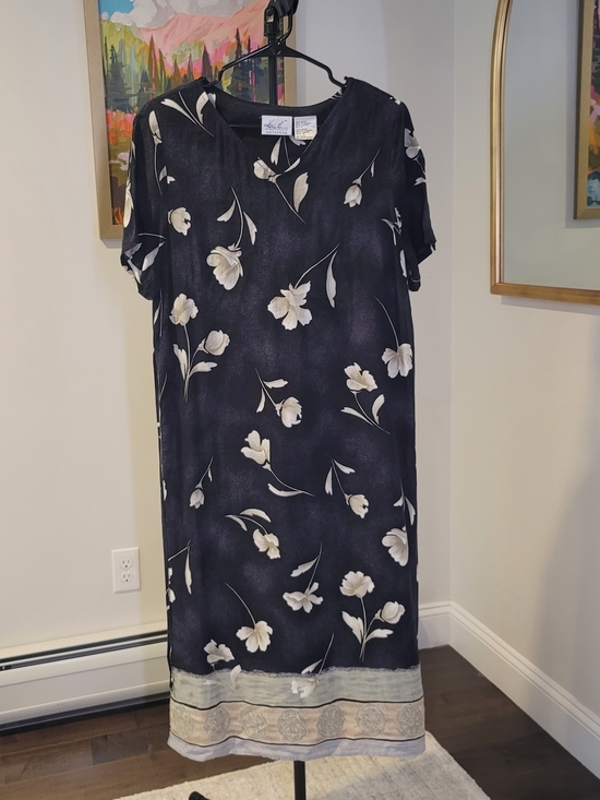Kathie Lee Collection Dresses & Skirts - Vintage KATHIE LEE COLLECTION Floral Print Sleeveless Rayon Dress Black Size 16